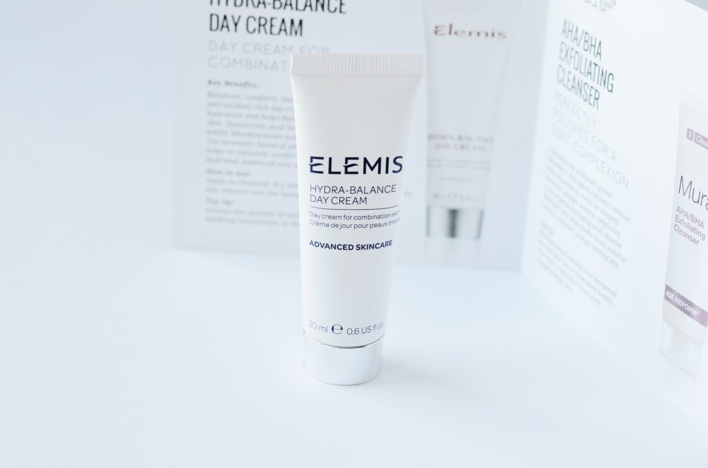 5. Elemis Hydra-Balance Day Cream – Travel Size 20ml